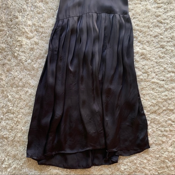 Modern Citizen Chloe Pleated Dress - Picture 8 of 14